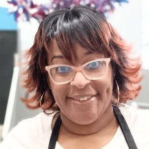 Meet your Posher, Kimberly